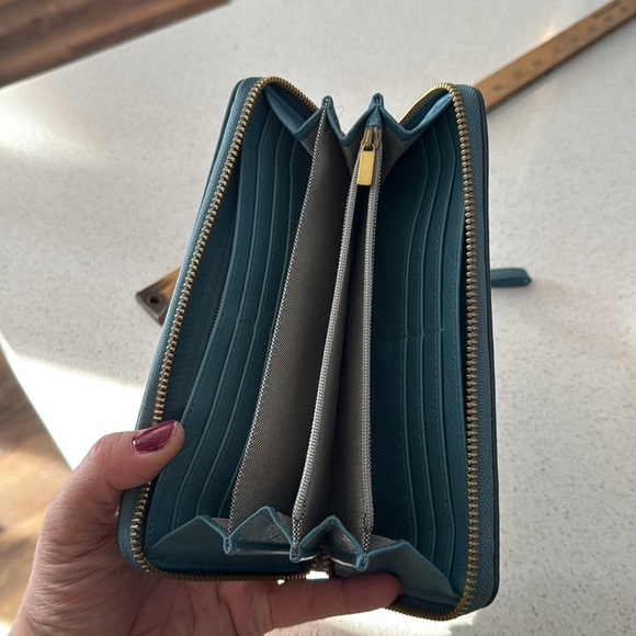 Fossil Rachel Satchel teal with matching wallet - like new condition - Picture 11 of 13